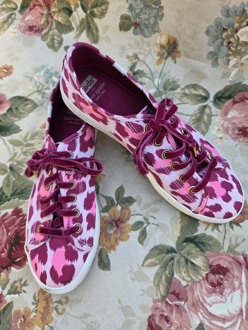 Kate Spade x Keds Pink & Fuchsia Patterned Canvas Lace-Up Sneakers Women's 8.5